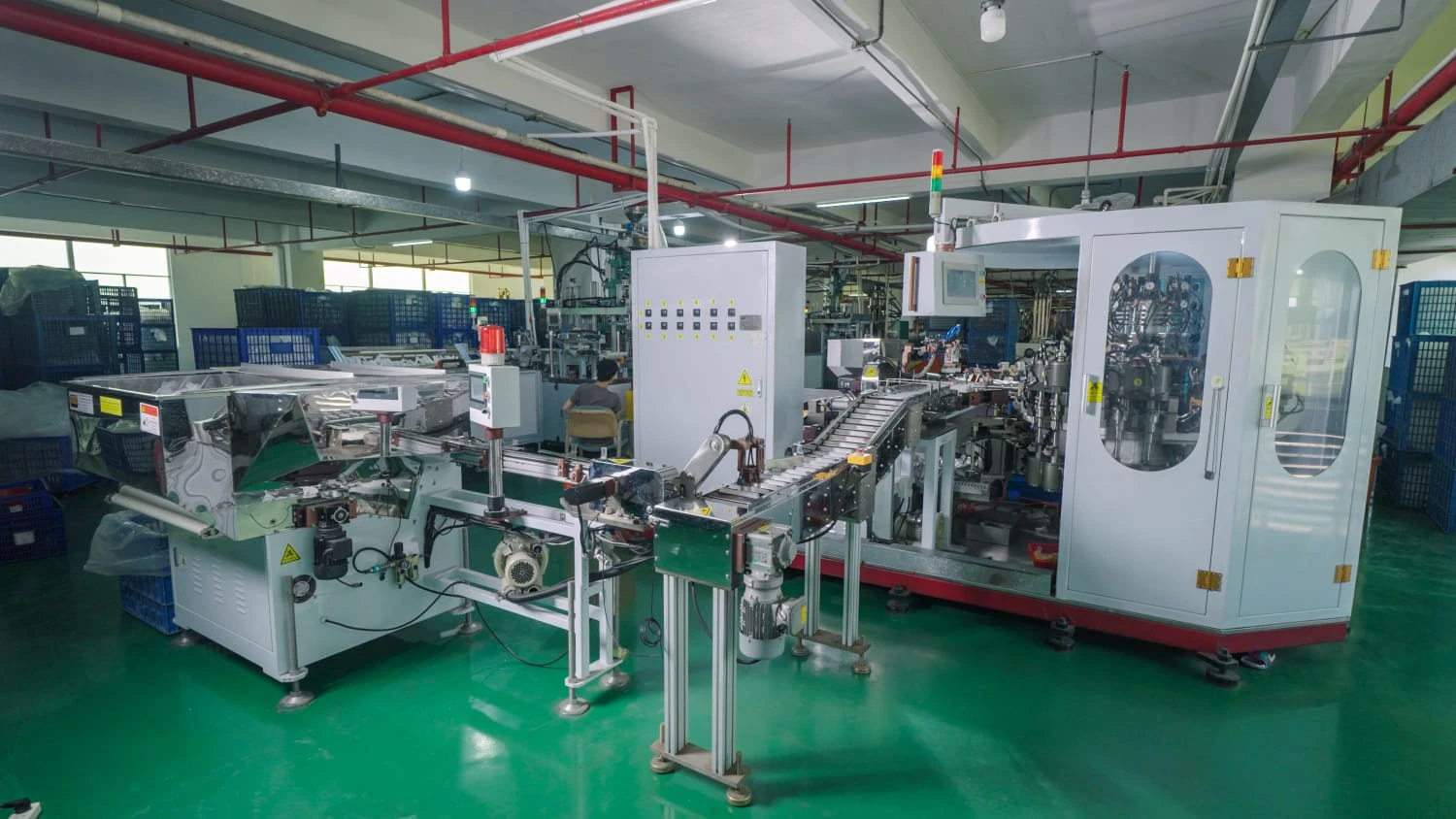 Custom manufactuer for comeitc tube and bottle and jar-Longtai pack