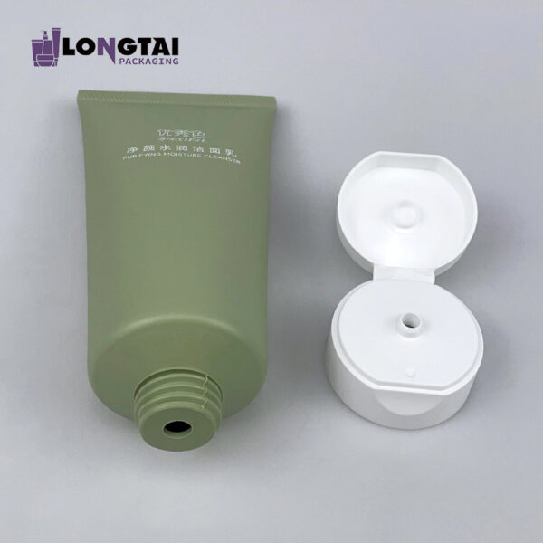 Plastic tube for 125ml moisture cleanser