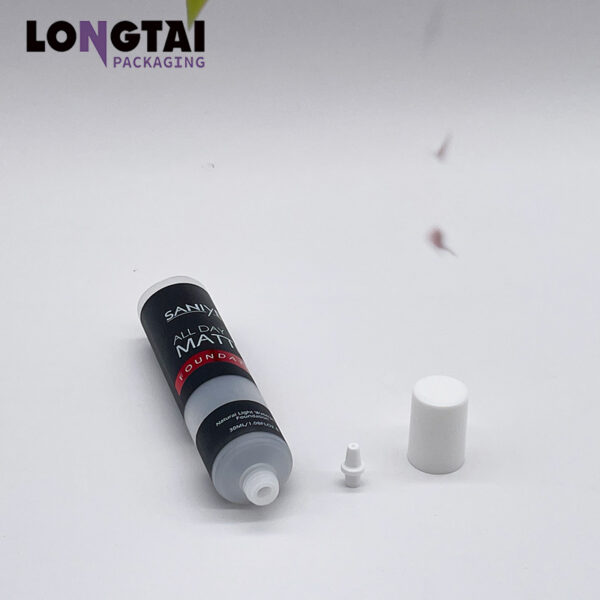 D22 30ml plastic foundation cream packaging tube